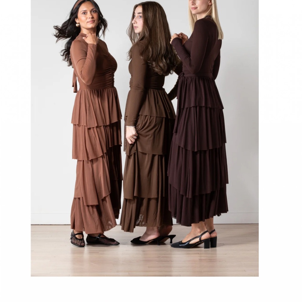 Elegant Brown Tiered Maxi Skirt - Picture 2 of 3